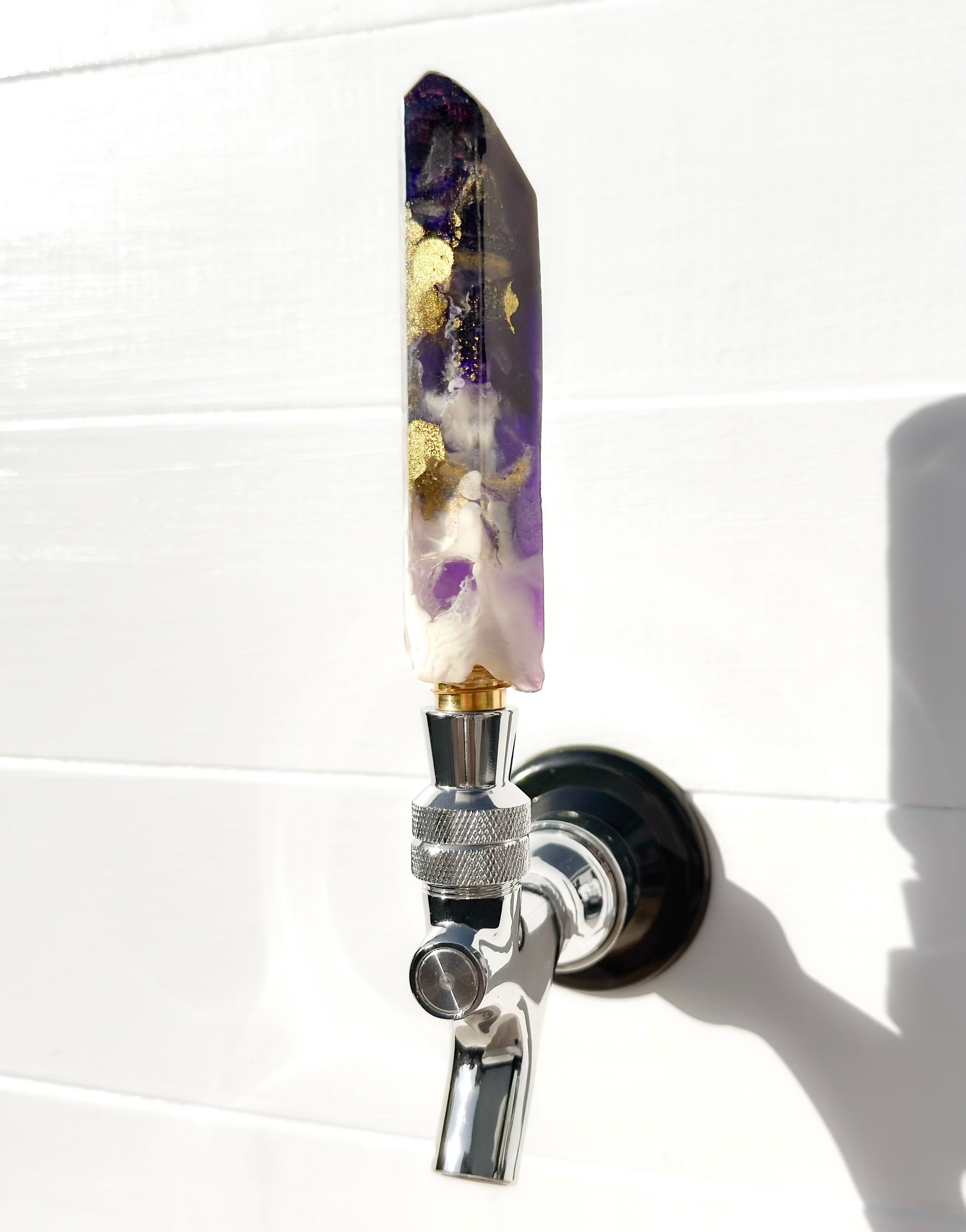 Amethyst Pour Crystal-Shaped Resin Beer Tap Handle