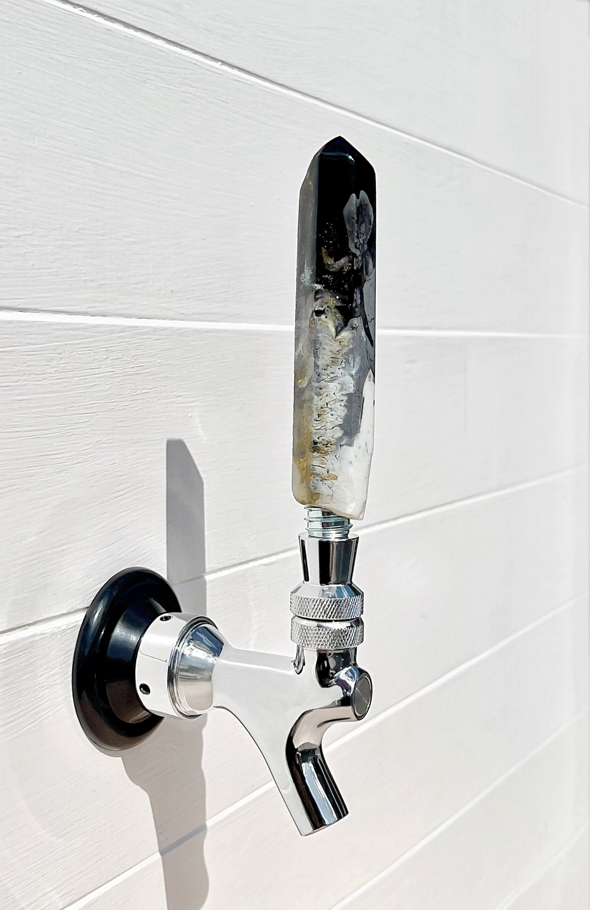 Midnight Pour Crystal-Shaped Beer Tap Handle