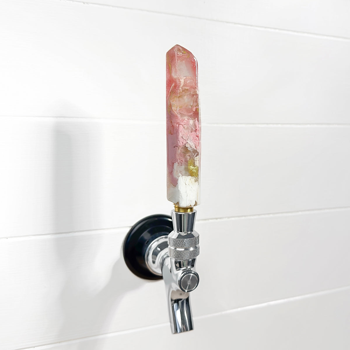 Blush Quartz Glow Crystal-Shaped Resin Beer Tap Handle