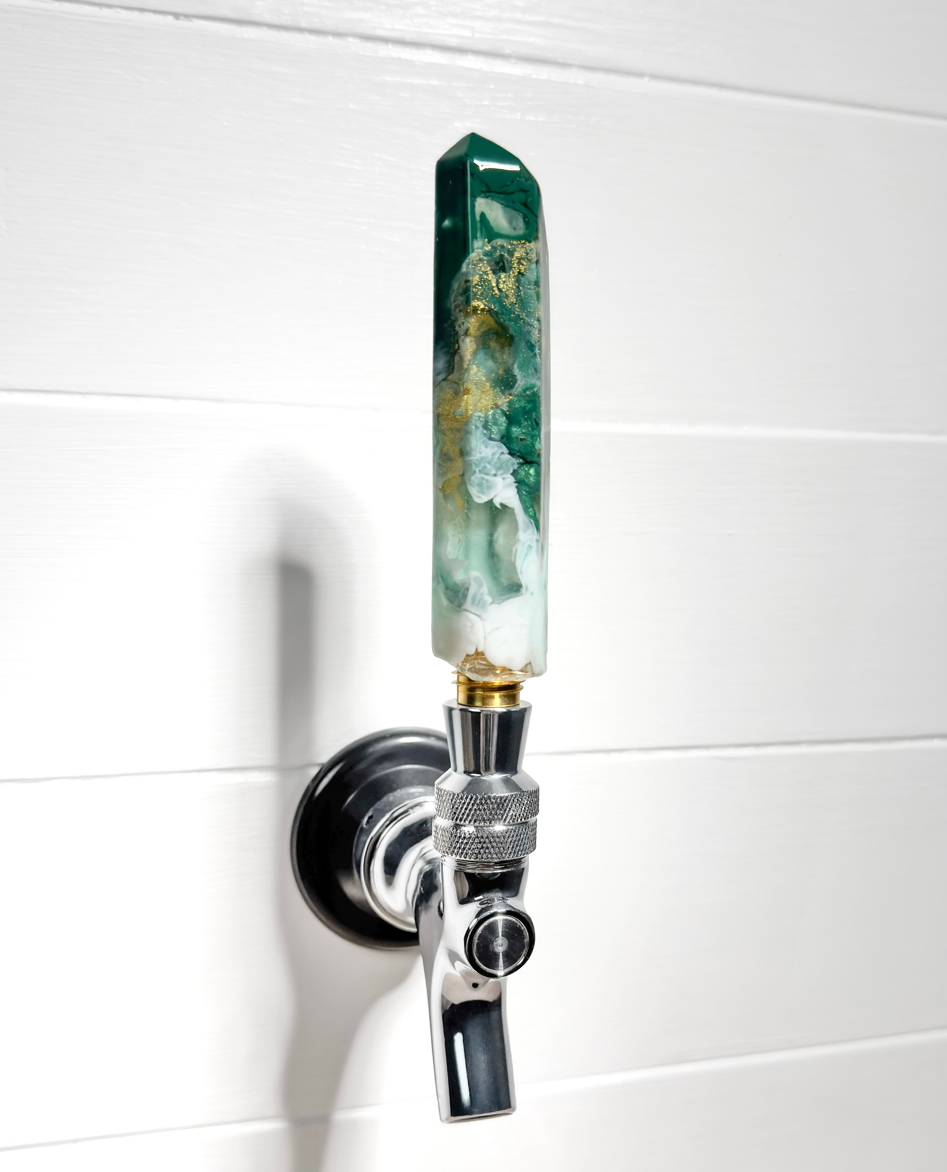 Forest Veil Crystal-Shaped Resin Beer Tap Handle