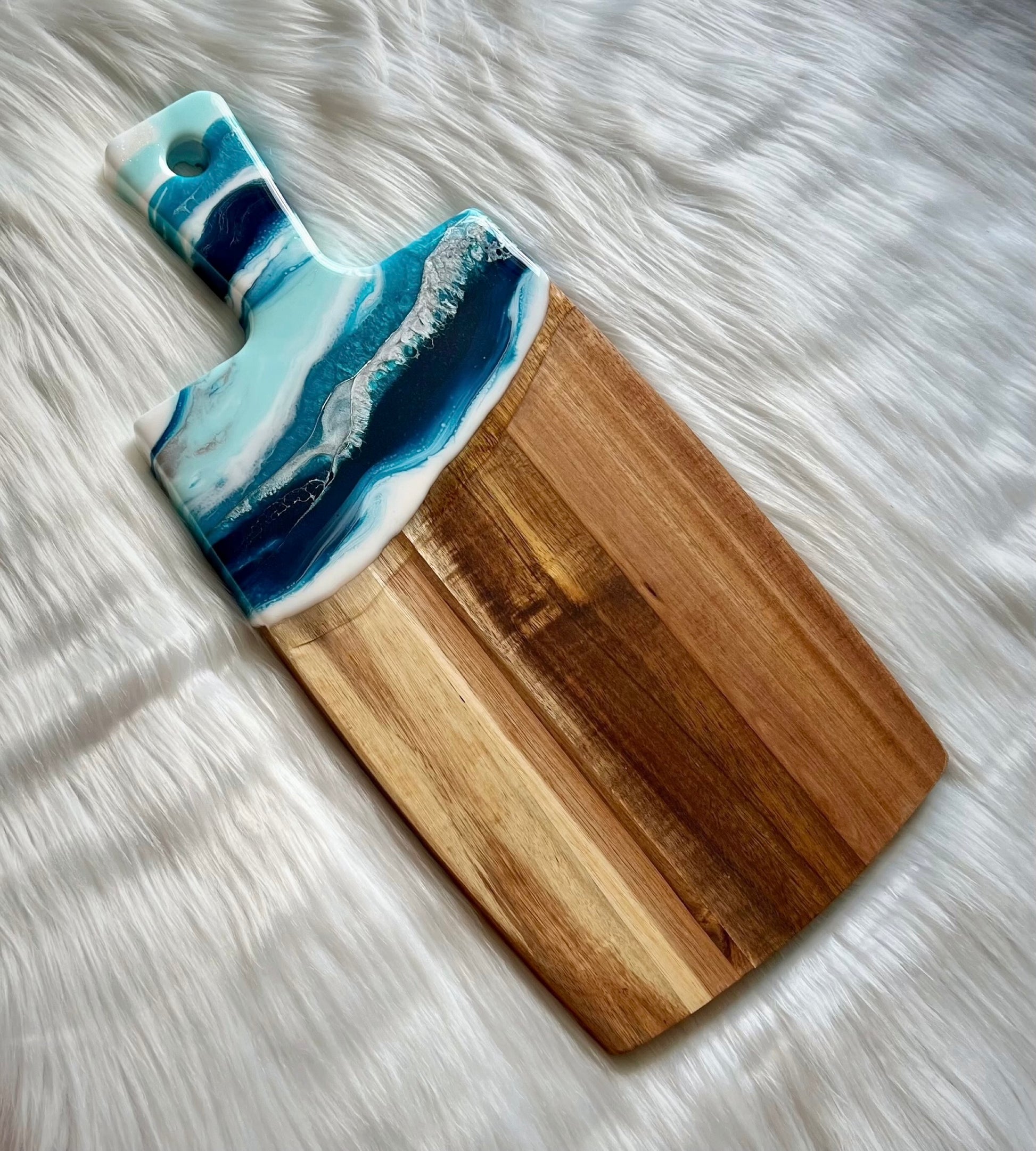 Frosty Blues Resin Charcuterie Tray