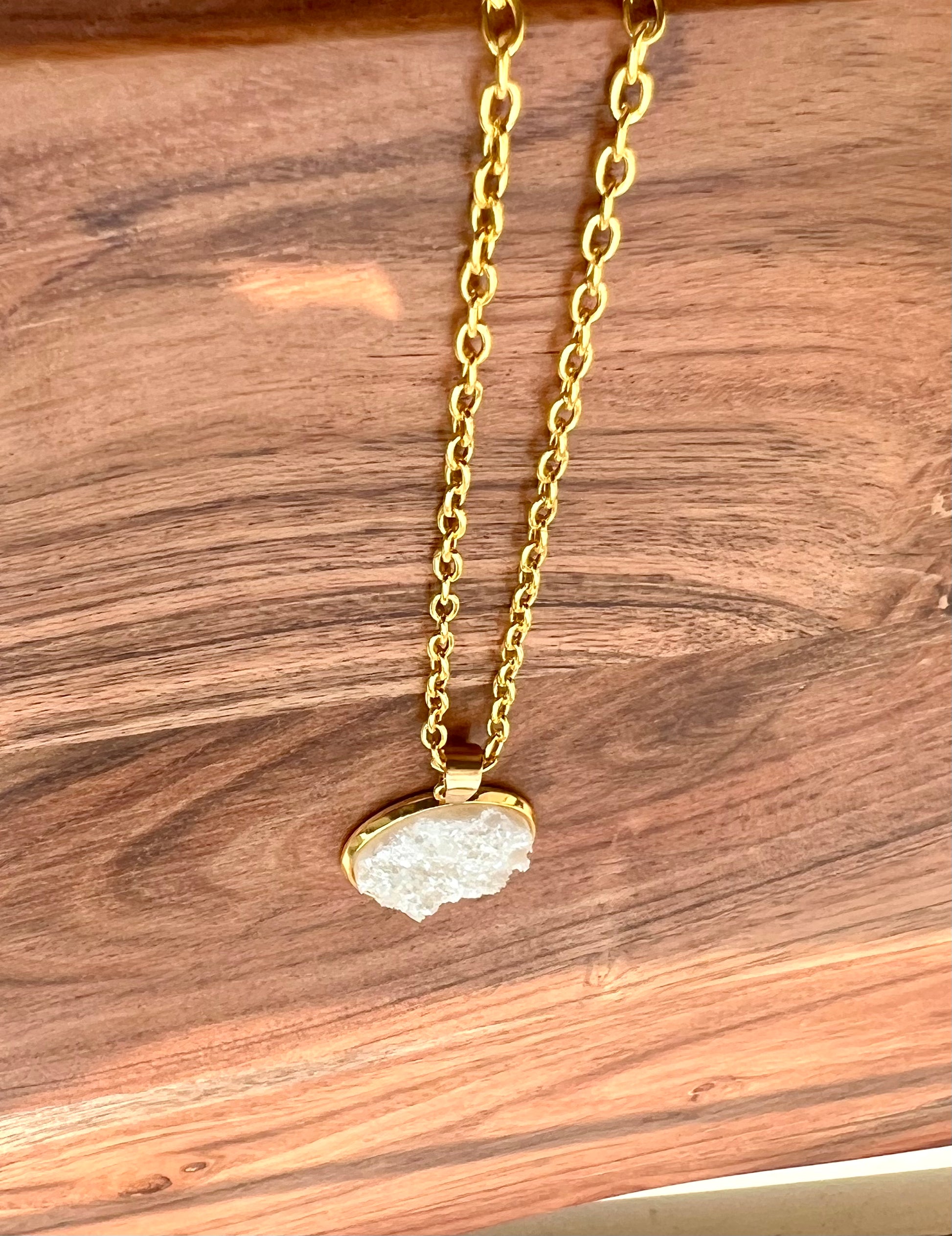 Pearl White Druzy Resin Necklace | Gold