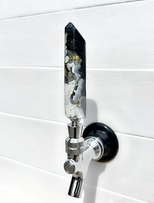 Onyx Flow Crystal-Shaped Resin Beer Tap Handle