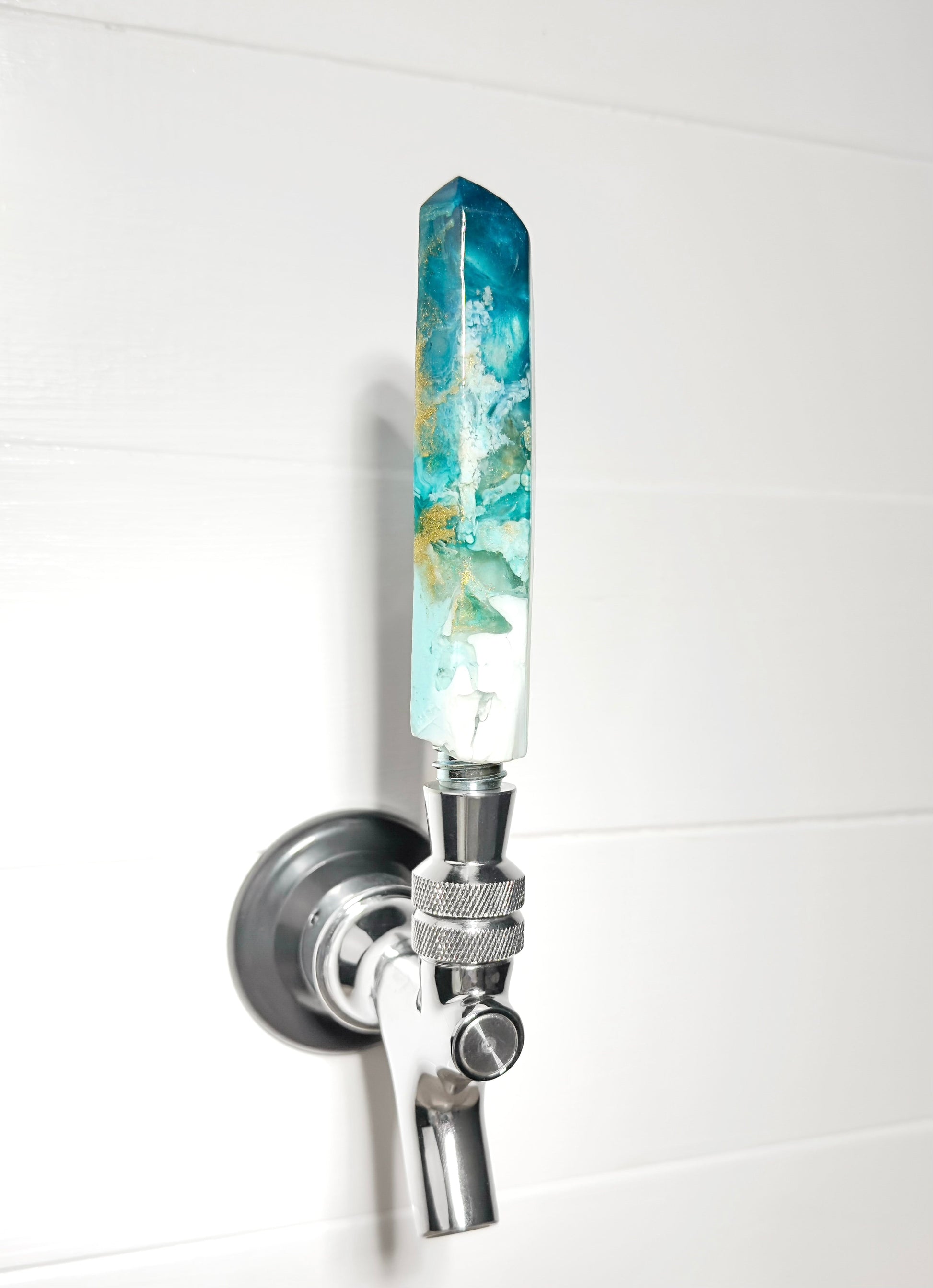 Sea Glass Tide Crystal-Shaped Resin Beer Tap Handle