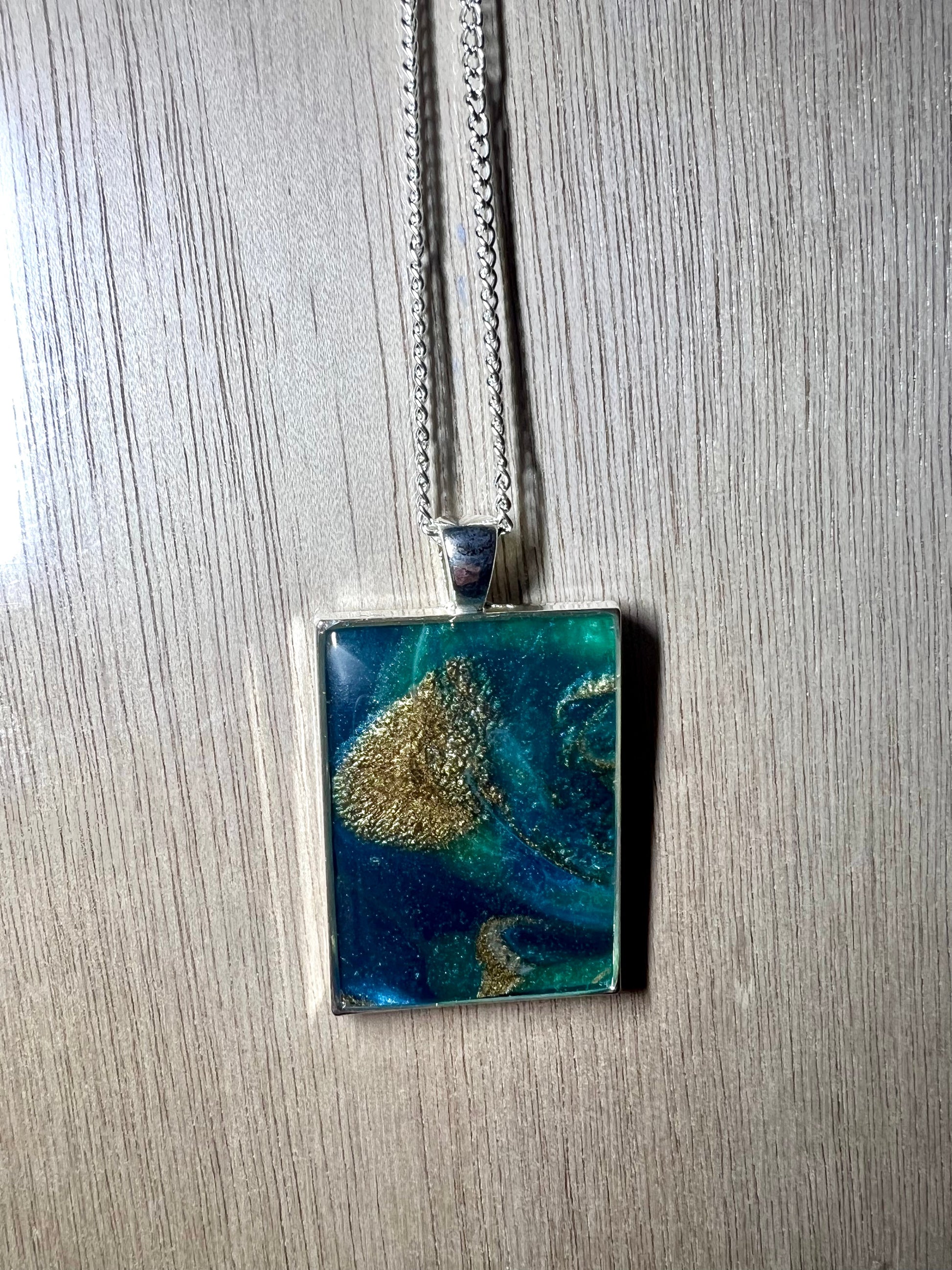 Small Rectangle Resin Pendant Necklace - L.A. Resin Art