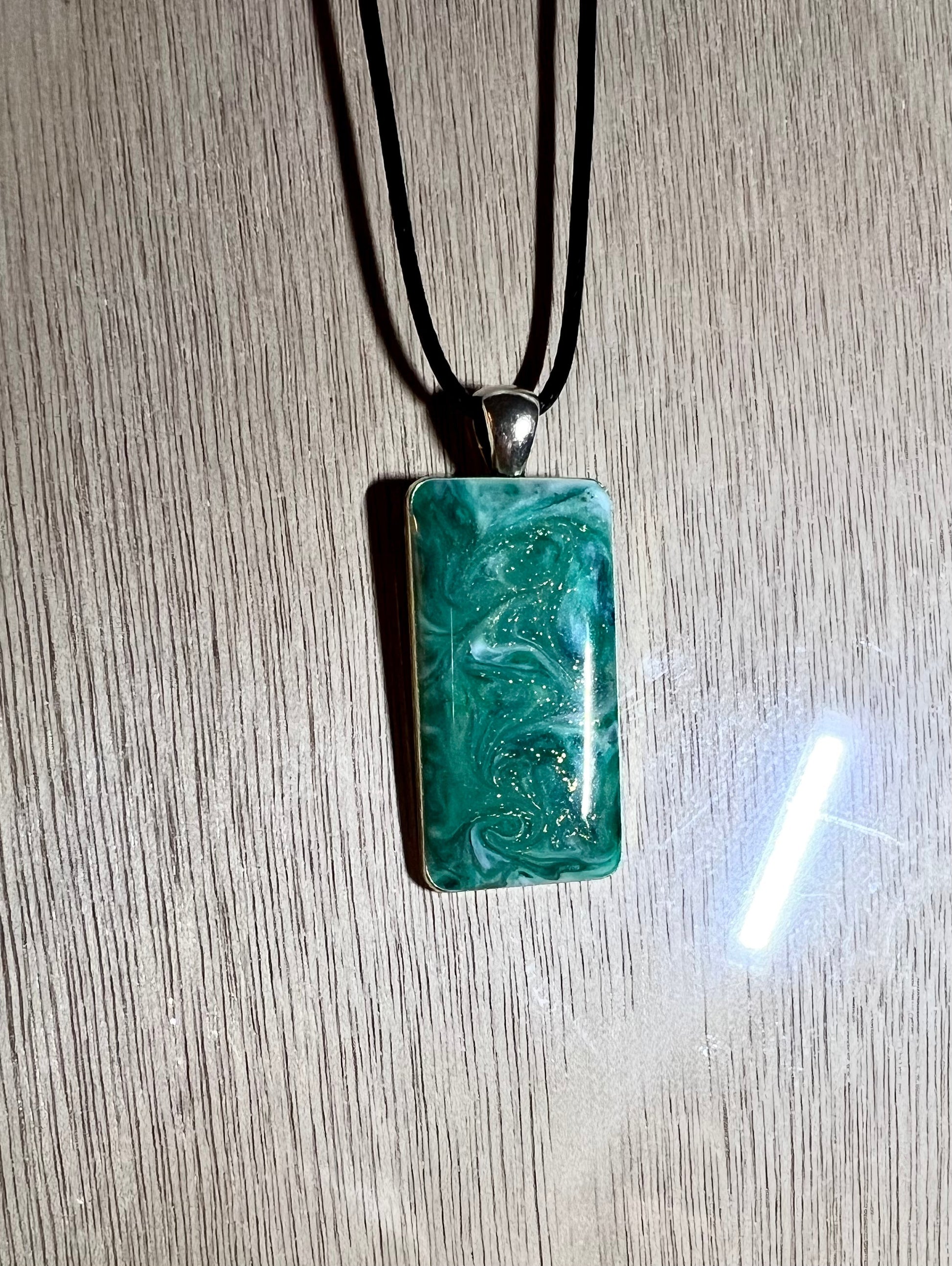 Small Rectangle Resin Pendant Necklace - L.A. Resin Art